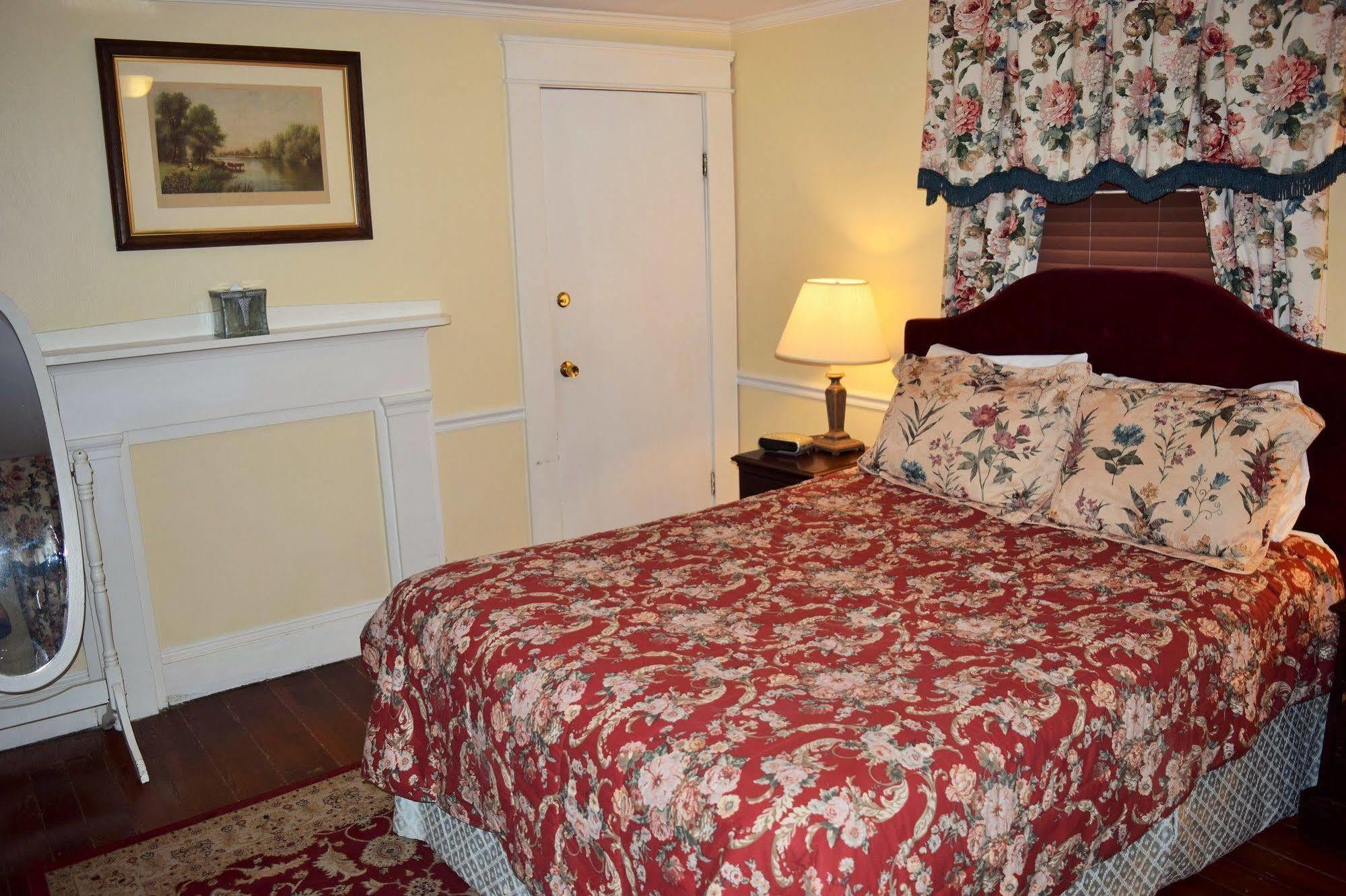 Inn On Bellevue (Adults Only) Newport Buitenkant foto